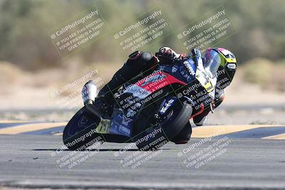 media/Nov-01-2025-CVMA (Sat) [[fc0f7531b8]]/Race 4-500-400-350 Supersport/